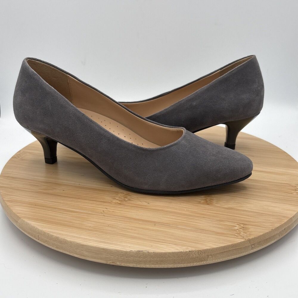 Trotters Kiera Gray Suede Pumps Women’s 8.5M Comfort Kitten Heel Dress Shoes